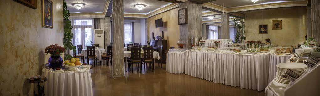 Hotel Chao Батуми Екстериор снимка